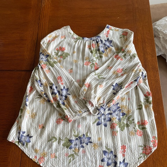 Sonoma Women’s 3/4 sleeve length button down blouse. Size XXL. - Picture 2 of 3